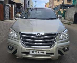Toyota Innova 2.5 Z 7 STR